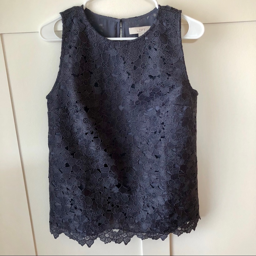 LOFT Dark Gray Lace Sleeveless Lined Blouse Sz S